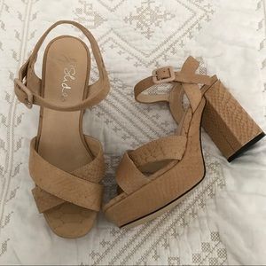 ✨J|Slide for Free People Tan Platforms✨
